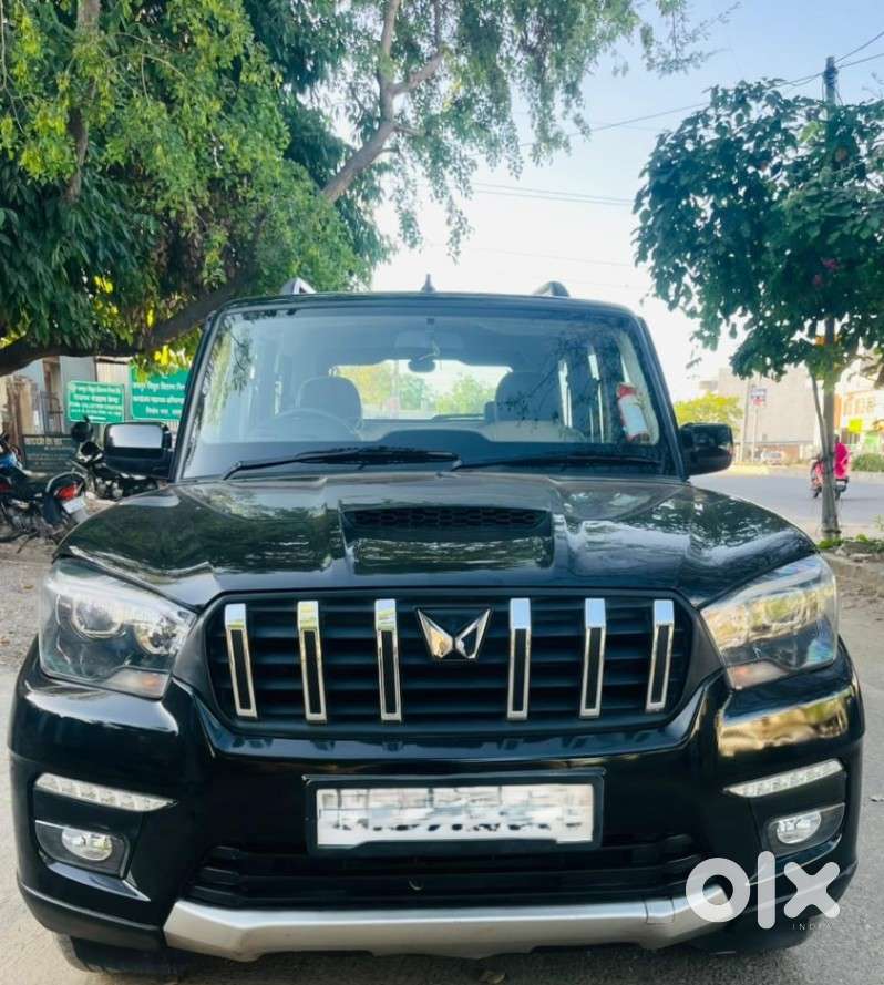 Mahindra Scorpio Classic 2.2 S 11 Mt 7 Str, 2024, Diesel