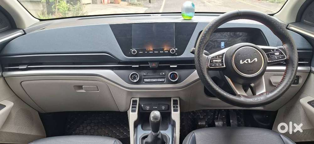 Kia Carens 1.4 Prestige 7 Str, 2024, Petrol
