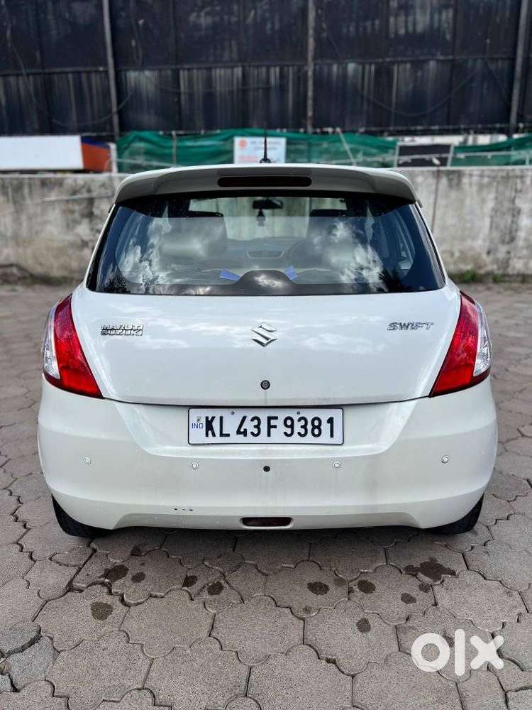 Maruti Suzuki Swift Vxi, 2014, Petrol