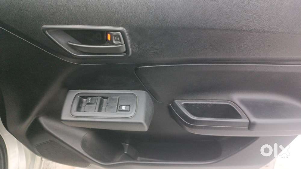 Maruti Suzuki Swift Lxi 2018, 2020, Petrol
