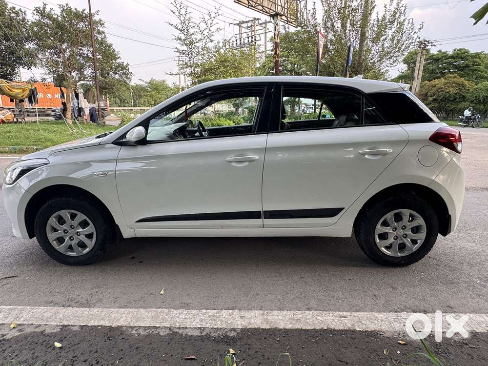 Hyundai Elite I20 Magna Executive 1.2, 2017, Petrol