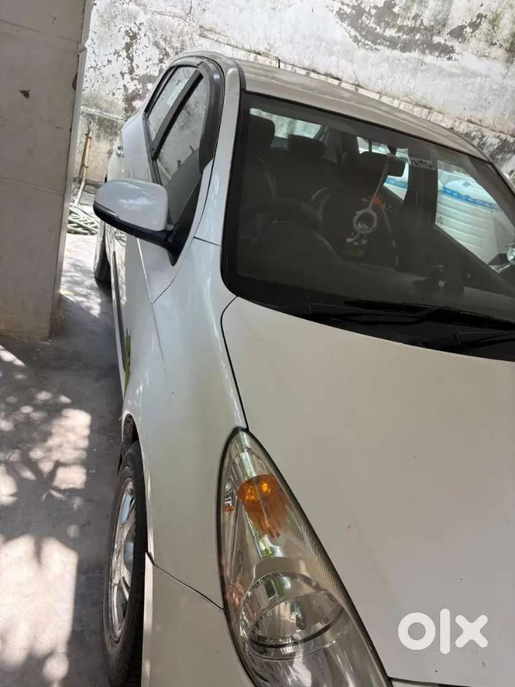 Hyundai I20 Active 2011 Diesel 120000 Km Driven