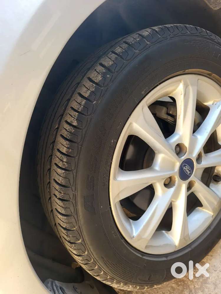 Ford Ecosport Titanium 1.5l (sunroof) Excellent Condition