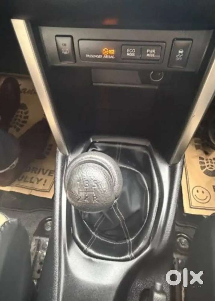 Toyota Innova Crysta 2018 Plus Mt