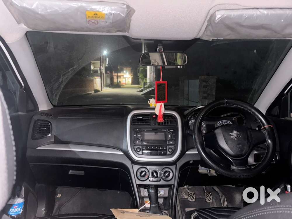 Maruti Brezza Lxi 2021