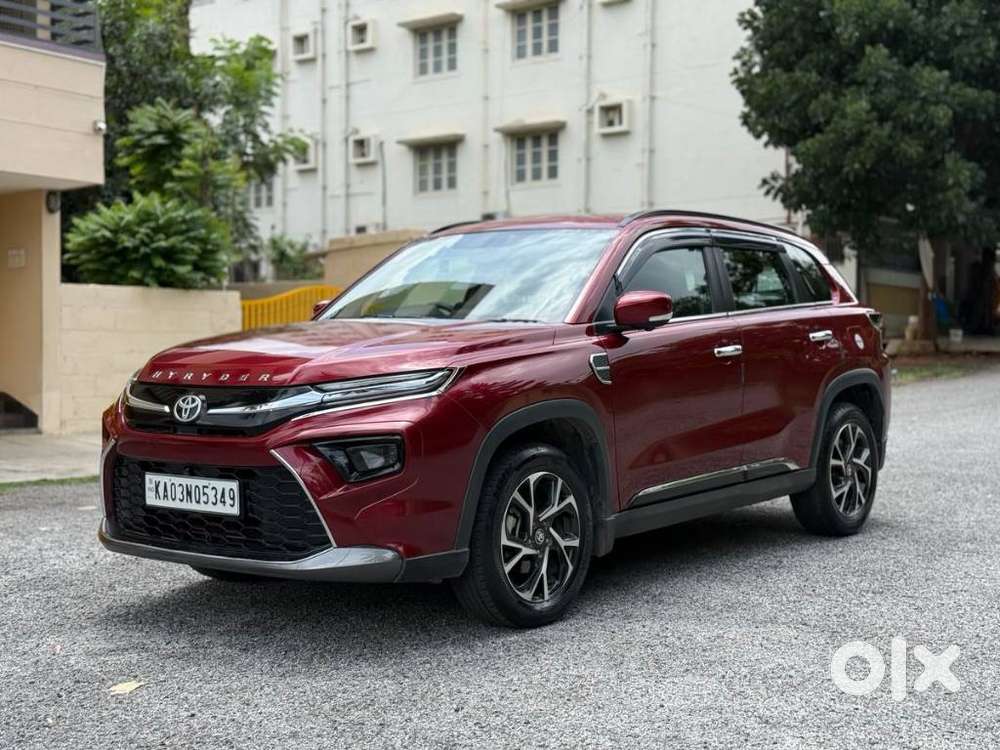 Toyota Urban Cruiser Hyryder 1.5 V Hybrid, 2023, Petrol