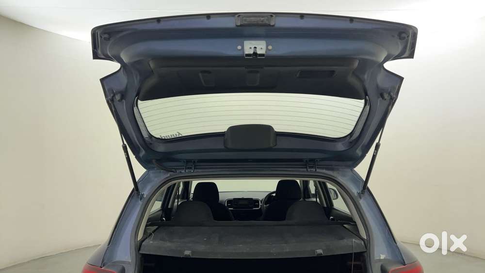 Hyundai Venue S Diesel, 2020, Diesel