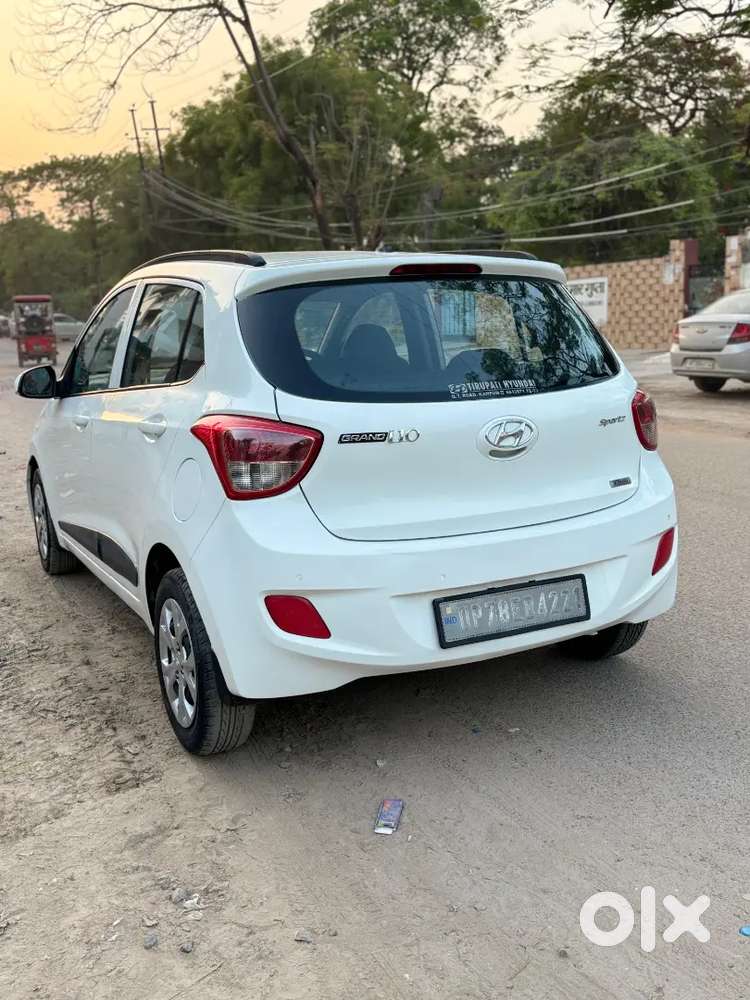 Hyundai Grand I10 2015 Diesel 65000 Km Driven