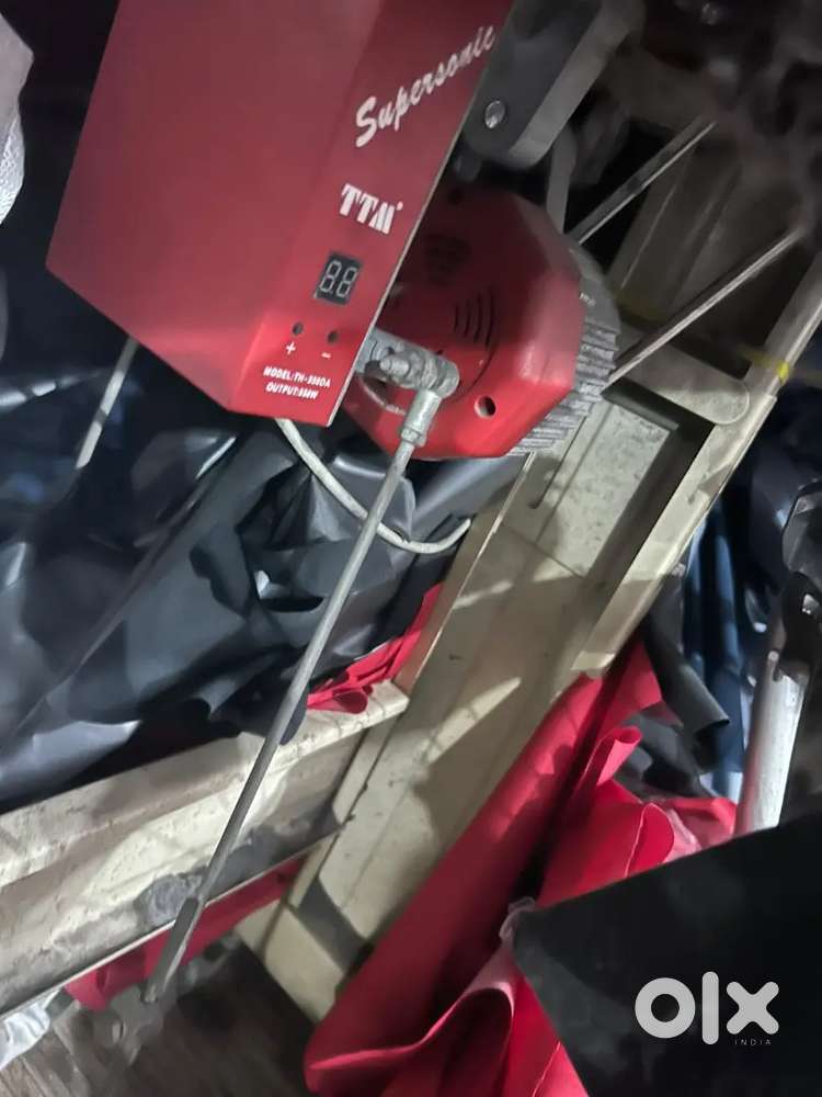 Silai machine 5 year old working mein hai