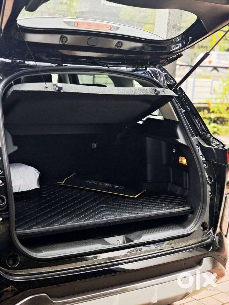Toyota Urban Cruiser Hyryder 1.5 V Hybrid, 2026, Petrol