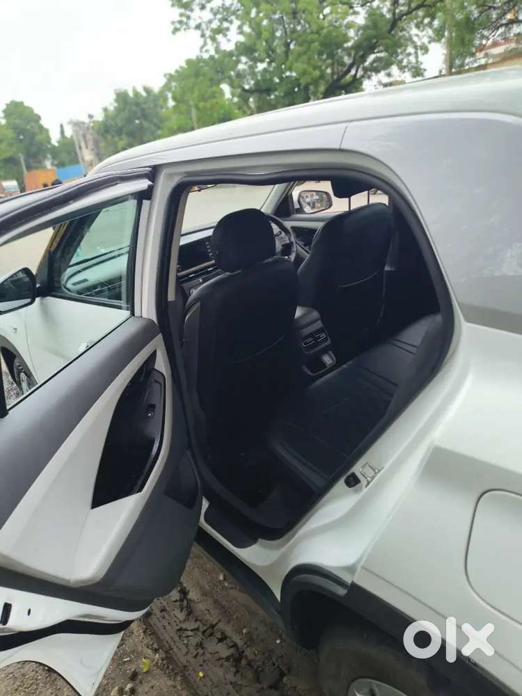 2024 Hyundai Creta 1.5 Ex Petrol (rj45)

Sleek. Reliable. Practically