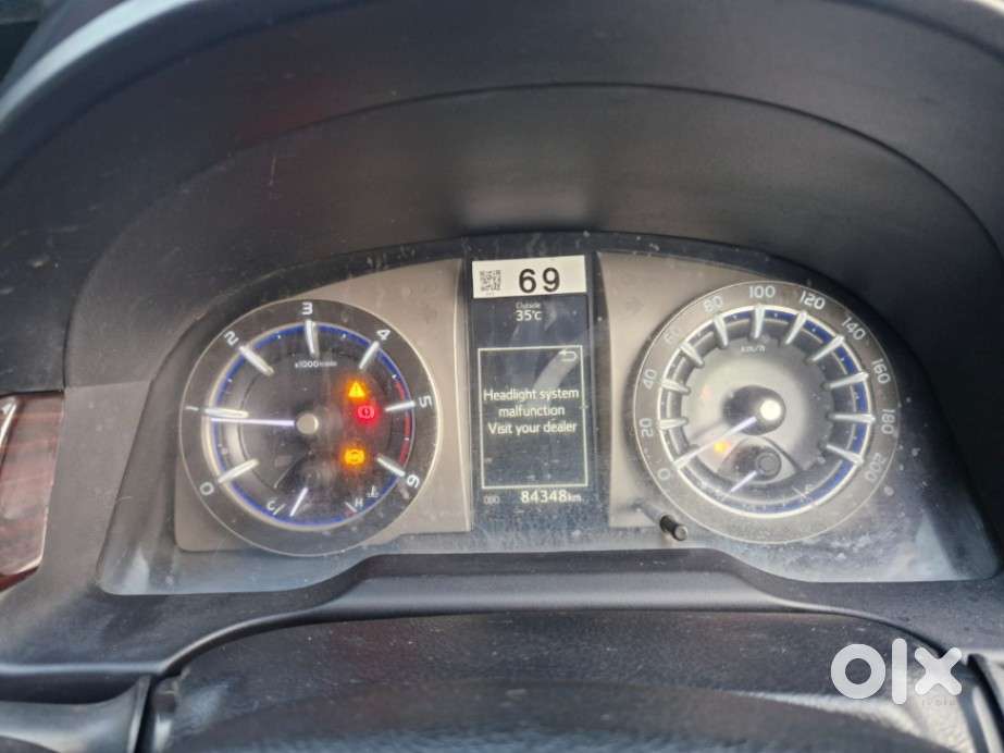 Toyota Innova Crysta 2.4 V, 2017, Diesel