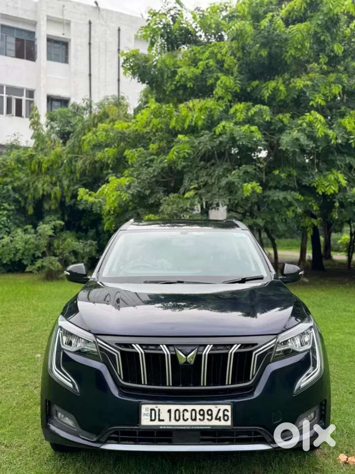 Mahindra Xuv700 2.0 Ax 5 Petrol Mt 7 Str, 2022, Petrol