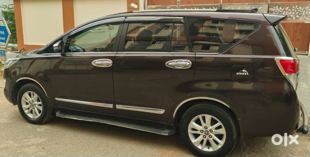 Toyota Innova Crysta 2.4 V, 2018, Diesel