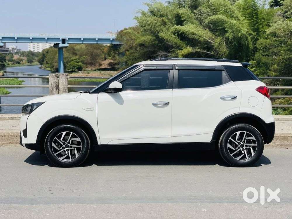 Mahindra Xuv300 W8, 2022, Petrol
