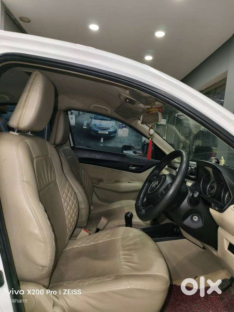 Maruti Suzuki Dzire 1.2 Vxi, 2022, Petrol