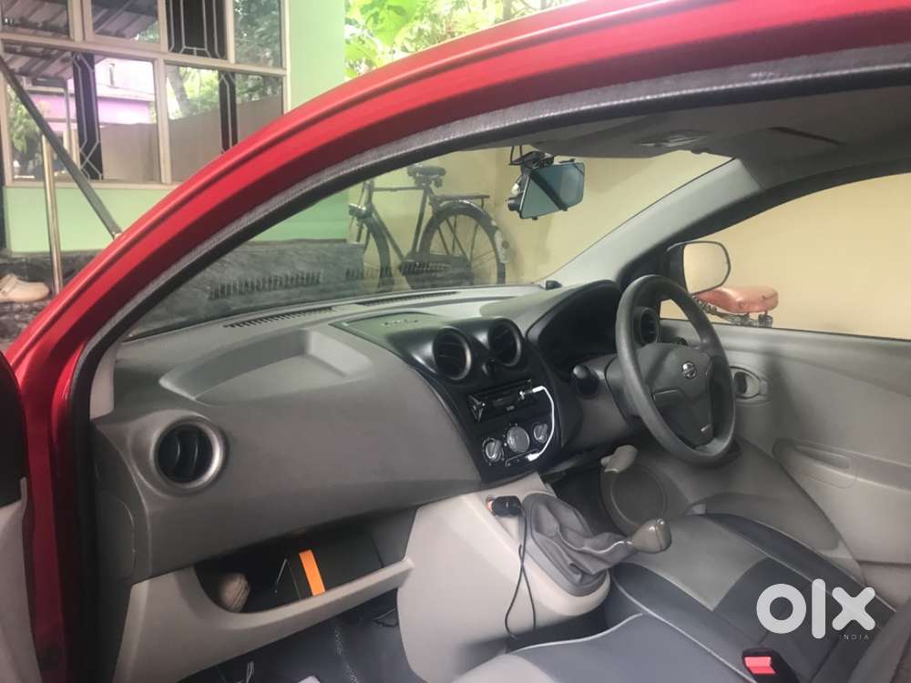 Datsun Go Plus , Red Car , Location Karungal, Chentharai