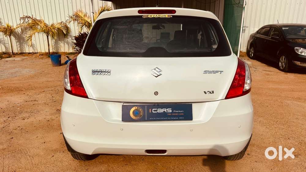 Maruti Suzuki Swift Amt Vvt Vxi, 2016, Petrol