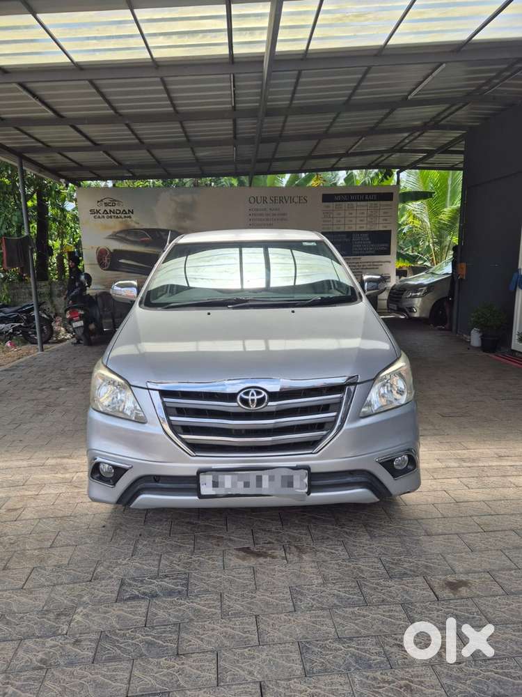 Toyota Innova Diesel 2014