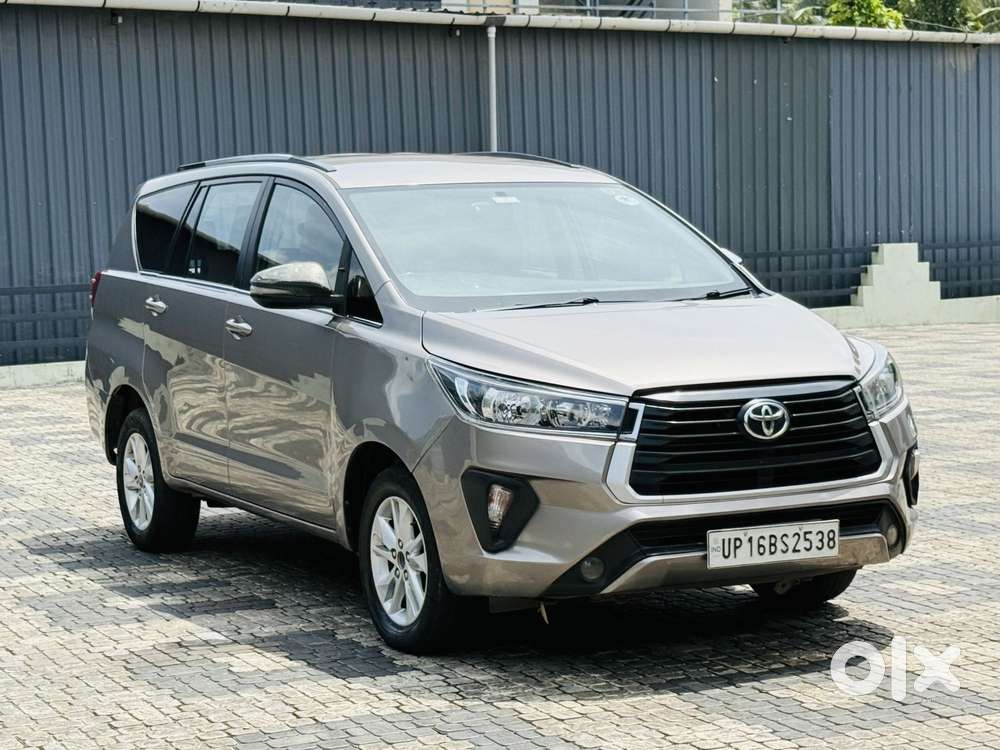 Toyota Innova Crysta 2.8 Gx At, 2017, Diesel