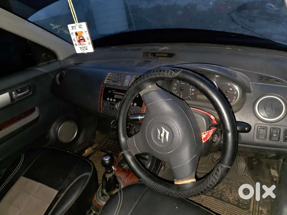 Maruti Suzuki Dzire 2010 Petrol 70000 Km Driven