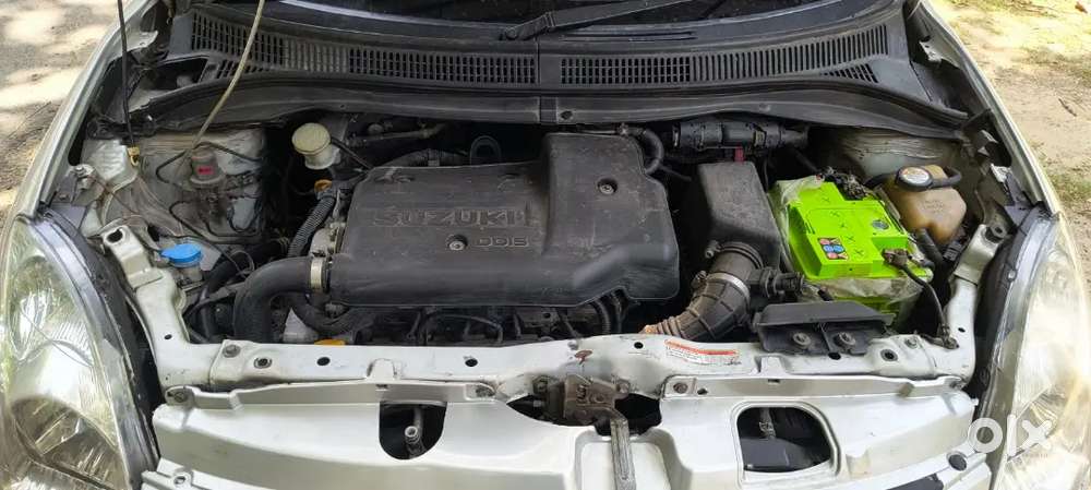 Maruti Suzuki Swift Dzire 2011