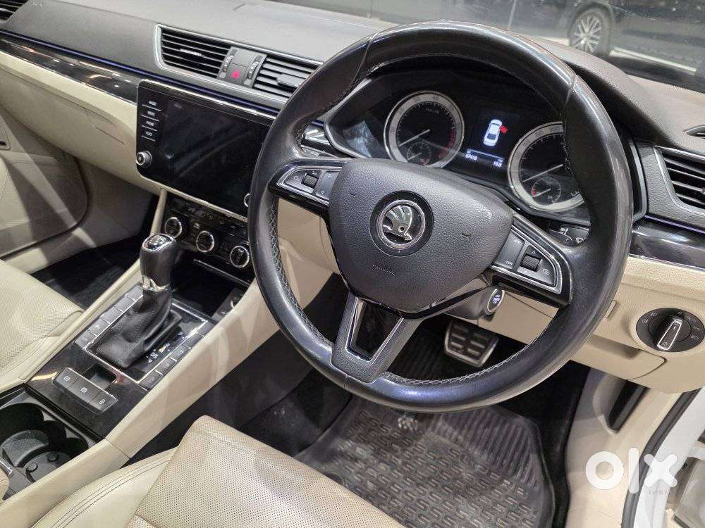 Skoda Superb 2.0 L&k Tsi At, 2020, Petrol