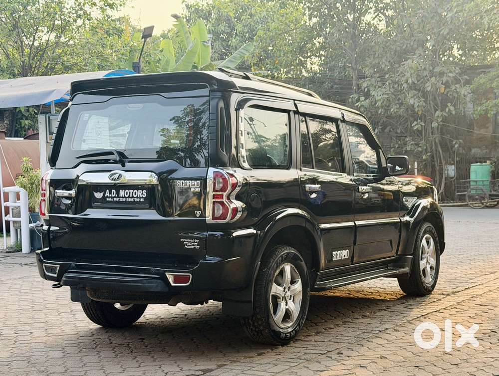 Mahindra Scorpio Classic 2.2 S Mt 9 Str, 2020, Petrol