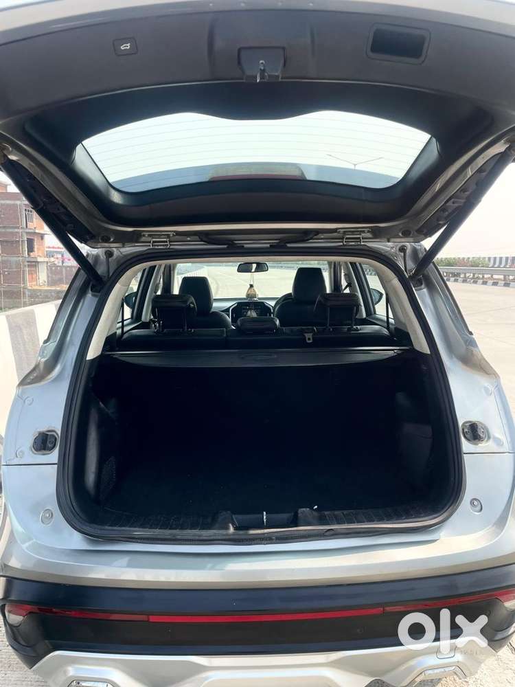 Mg Hector Diesel Good Condition Paranomic Sunroof