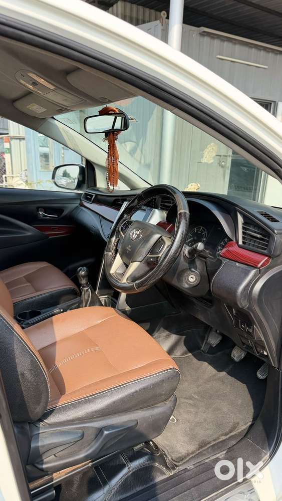 Toyota Innova Crysta 2.4 G Plus Mt, 2018, Diesel