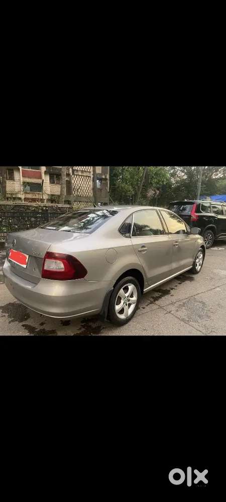 Skoda Rapid 2012