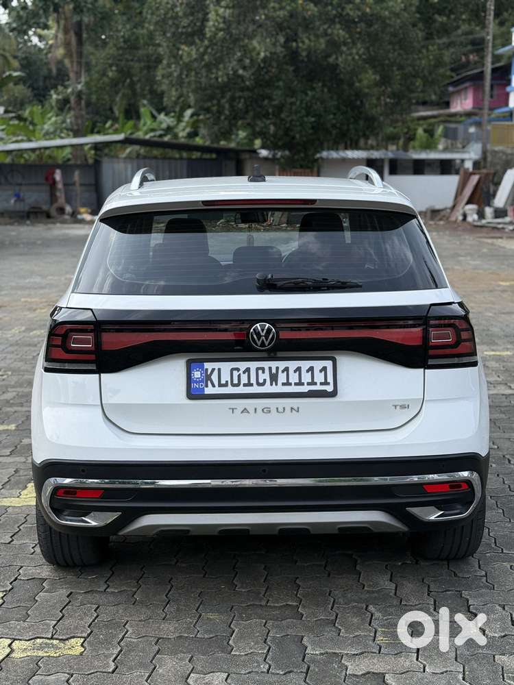 Volkswagen Taigun 1.0 Tsi Highline At, 2022, Petrol