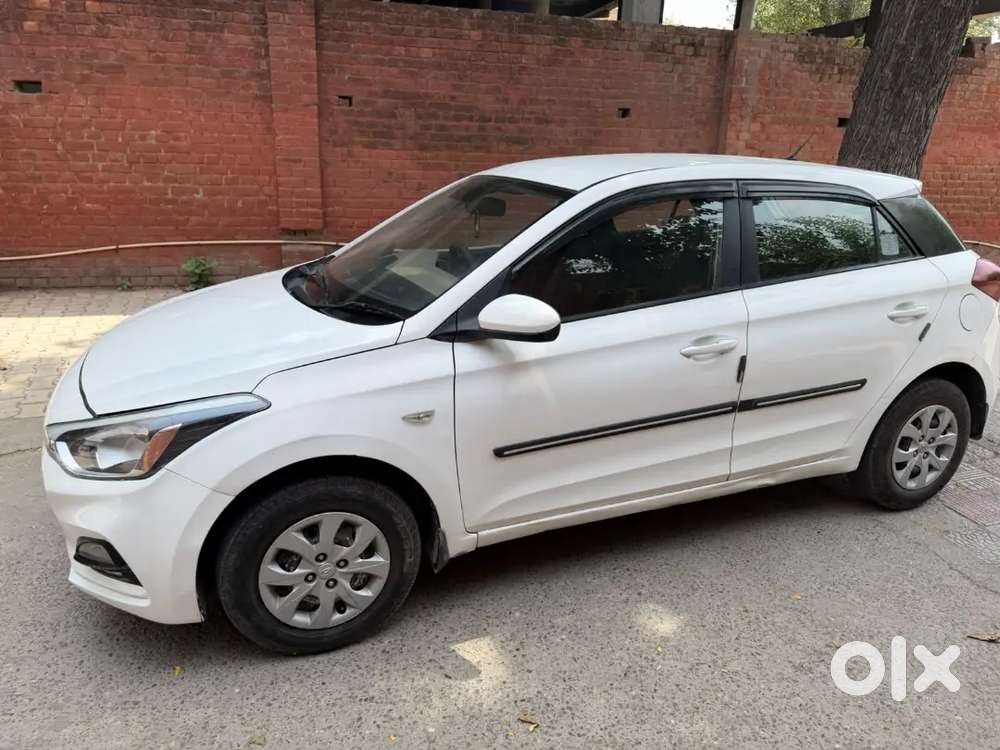 Hyundai I20 2020 Petrol 69900 Km Driven