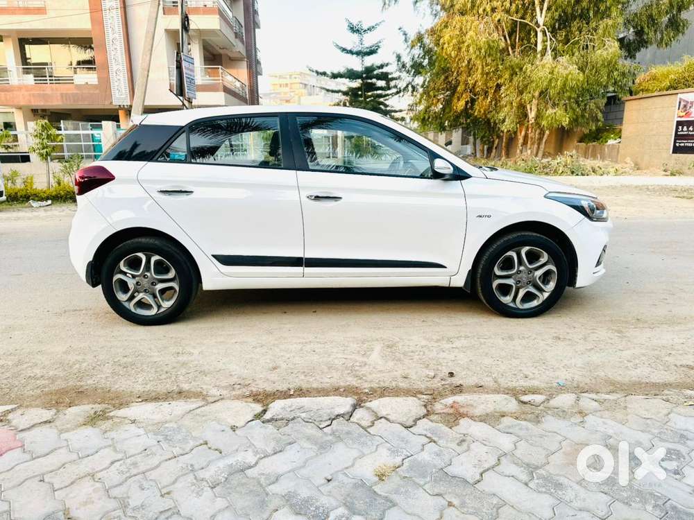 Hyundai Elite I20 Asta Option Cvt, 2019, Petrol