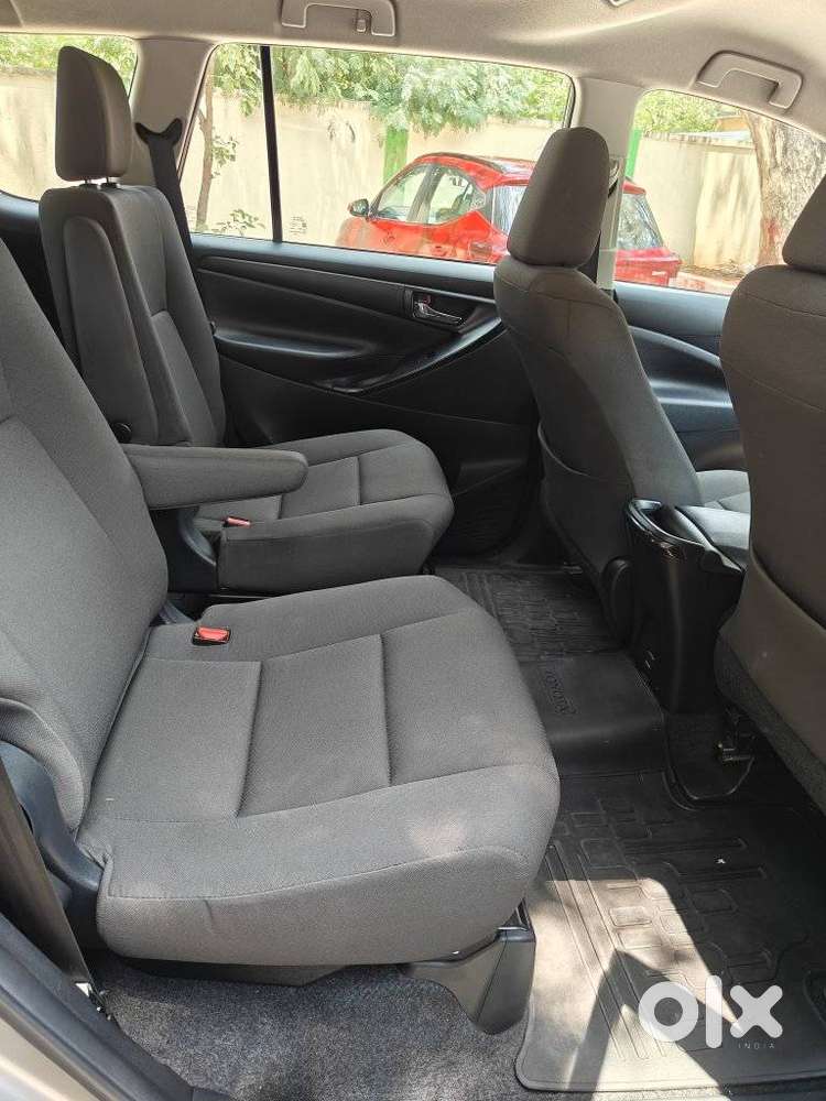 Toyota Innova Crysta 2.4 Gx Limited Edition 7 Str, 2023, Diesel