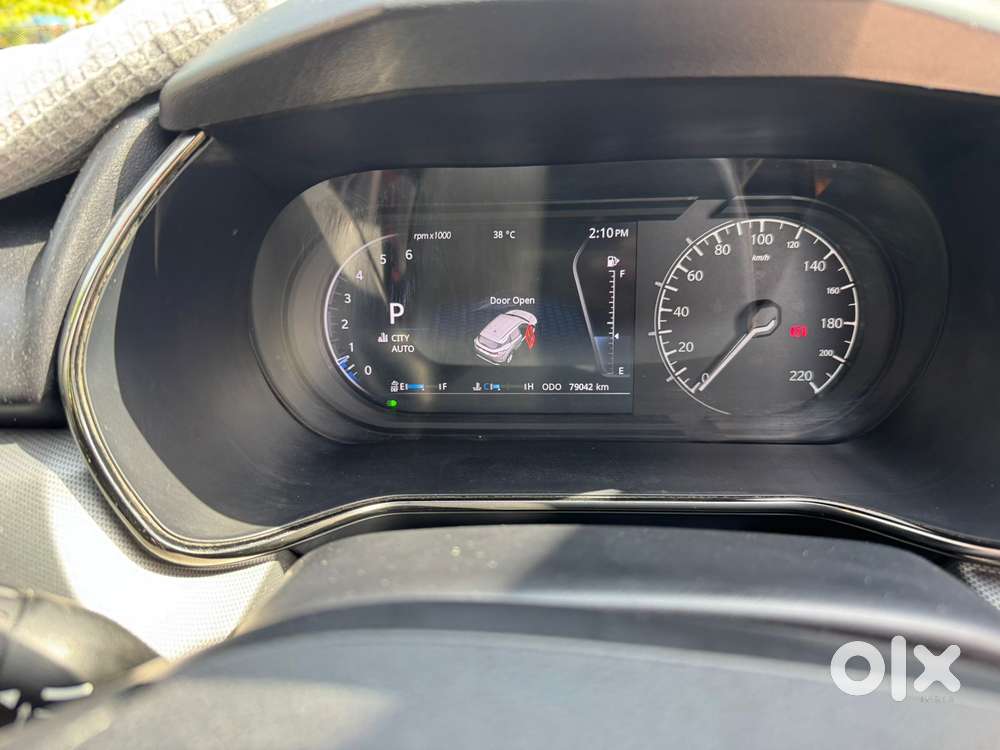 Tata Harrier 2.0 Xza Sunroof Dark Edition, 2022, Diesel