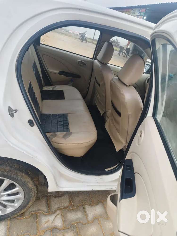 Toyota Etios Liva 2017 Diesel 90000 Km Driven