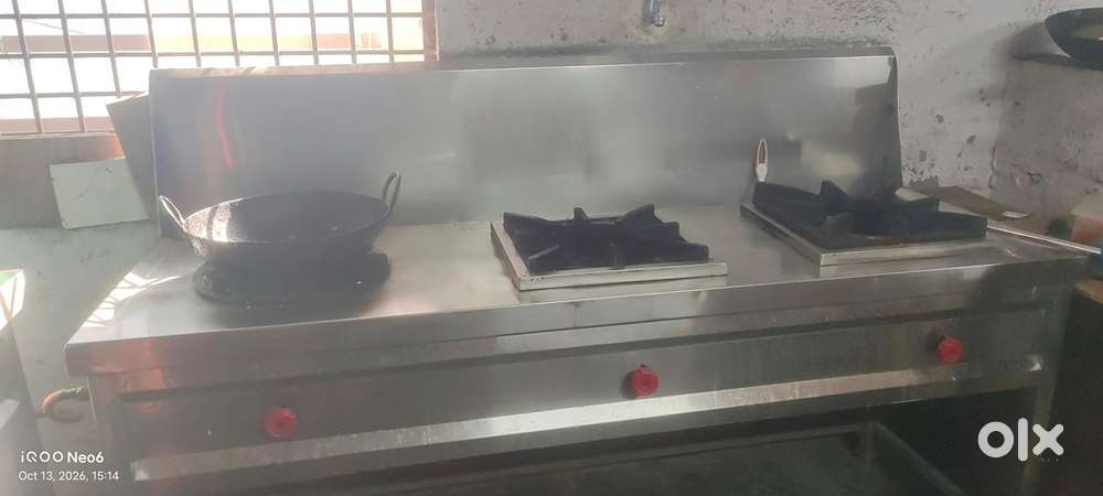 Commercial stove