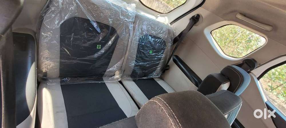 Renault Triber Rxt, 2020, Petrol