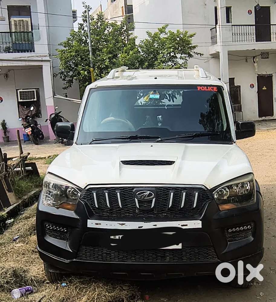 Mahindra Scorpio 2015 Diesel 9 Str