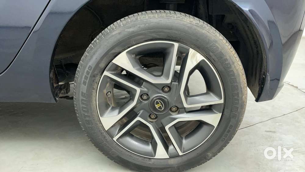Tata Tiago Xza Plus, 2022, Petrol