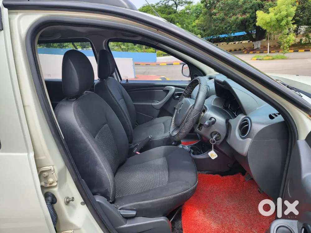 Renault Duster 2015 Diesel For Sale 4brand New Mrf Tyres Price 330000