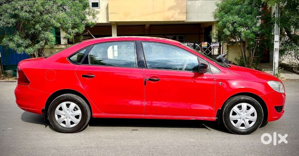 Skoda Rapid 2011-2013 1.6 Mpi Ambition, 2012, Petrol