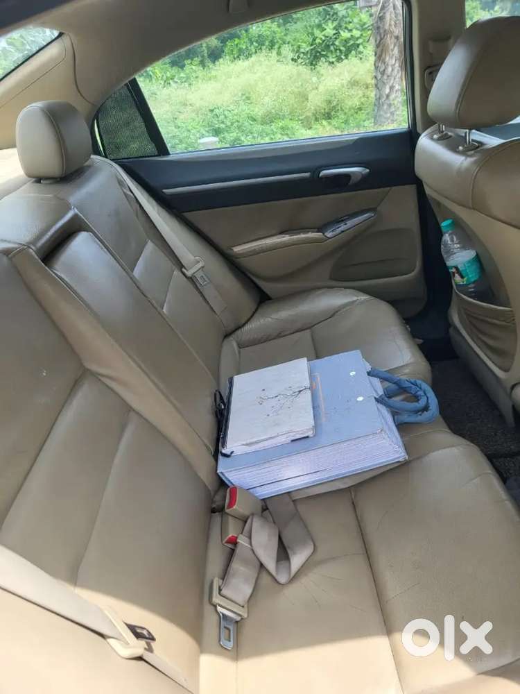Also Add Cng  , Milage 26