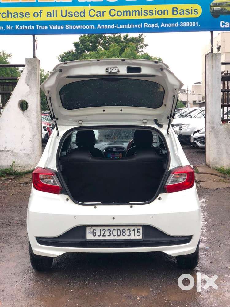 Tata Tiago 1.2 Revotron Xt (o), 2022, Petrol
