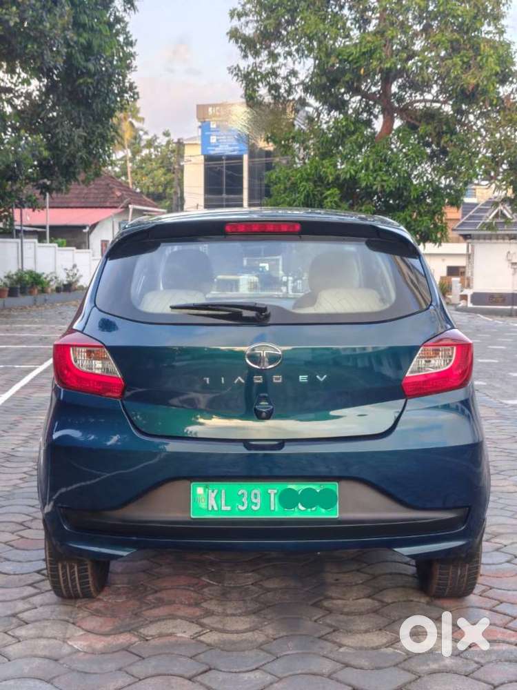 Tata Tiago Ev Xz Plus Tech Lux Long Range Fast Charger, 2022, Electr..