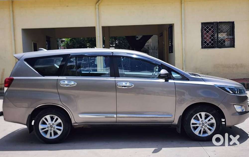 Toyota Innova Crysta 2.4 V 7 Str, 2019, Diesel