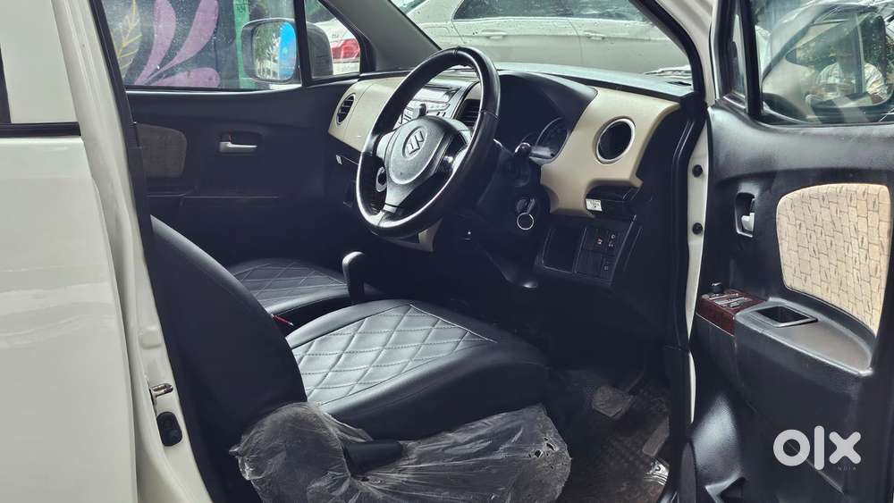 Maruti Suzuki Wagon R 1.0 Vxi Amt, 2017, Petrol