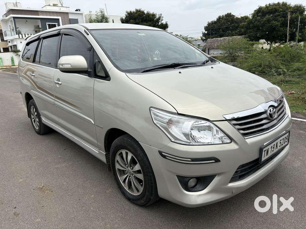Toyota Innova 2.5 Vx 8 Str Bs-iii, 2013, Diesel