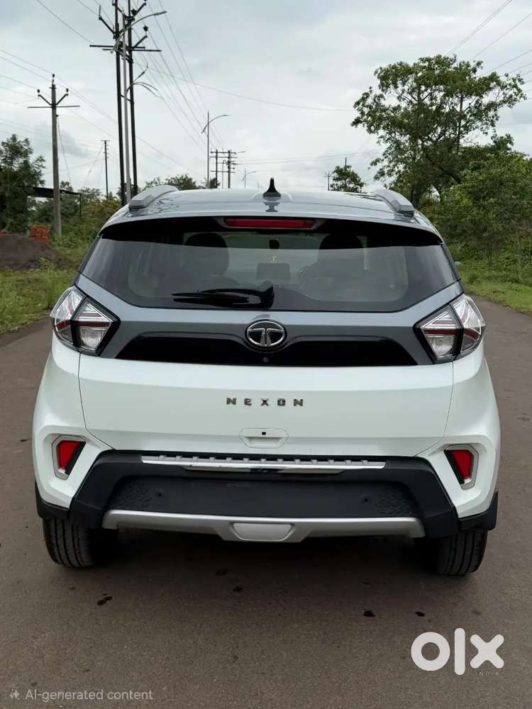 Tata Nexon Diesel Showroom Maintained 2022 [ November 2022]